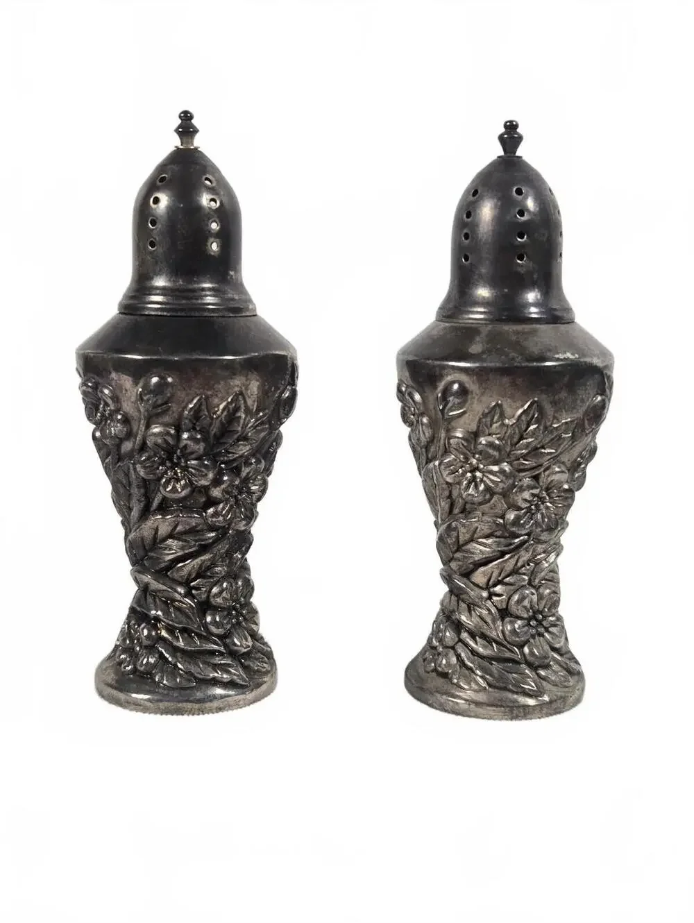 Vintage International Silver Co Salt Pepper Shakers Repousse 1991 Heavy 20oz